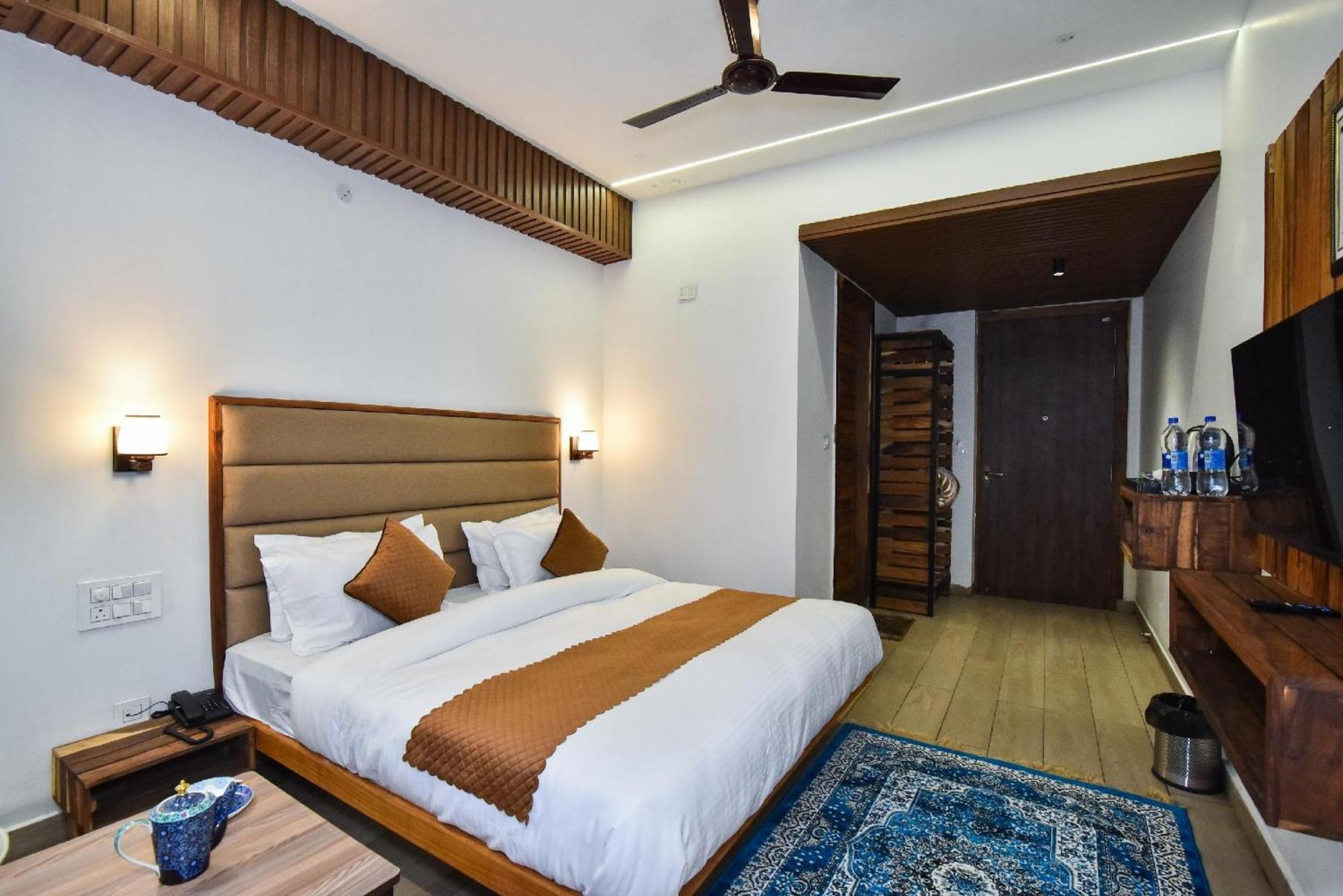 La Riqueza Koala Inn # 5 Mins From Mall Road # Mountain View Rooms # Private Parking #Family Hotel #Traveller'S Choice Hotel McLeod Ganj Zewnętrze zdjęcie